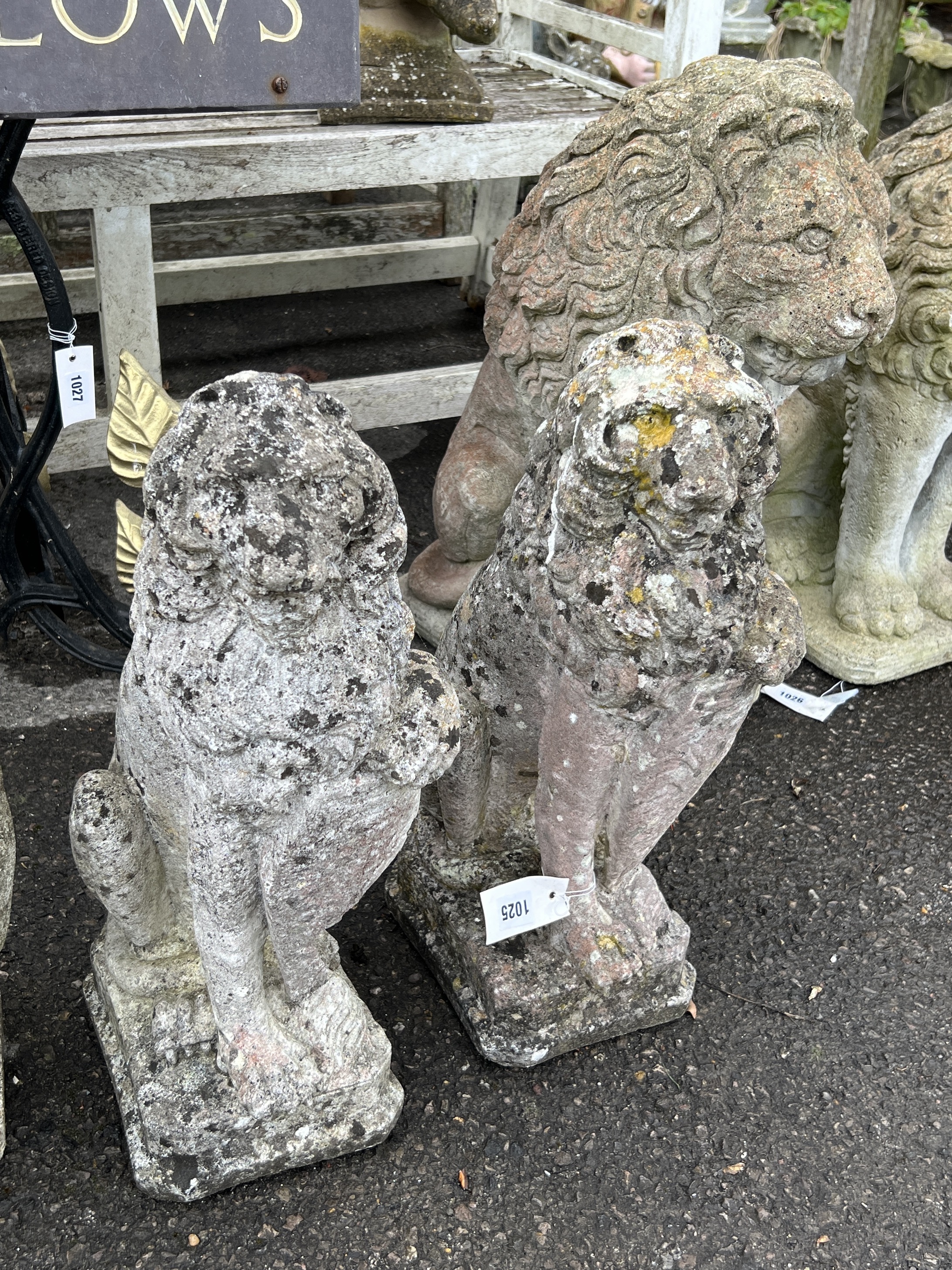 A pair of reconstituted stone heraldic lion garden ornaments, height 52cm - Image 2 of 3