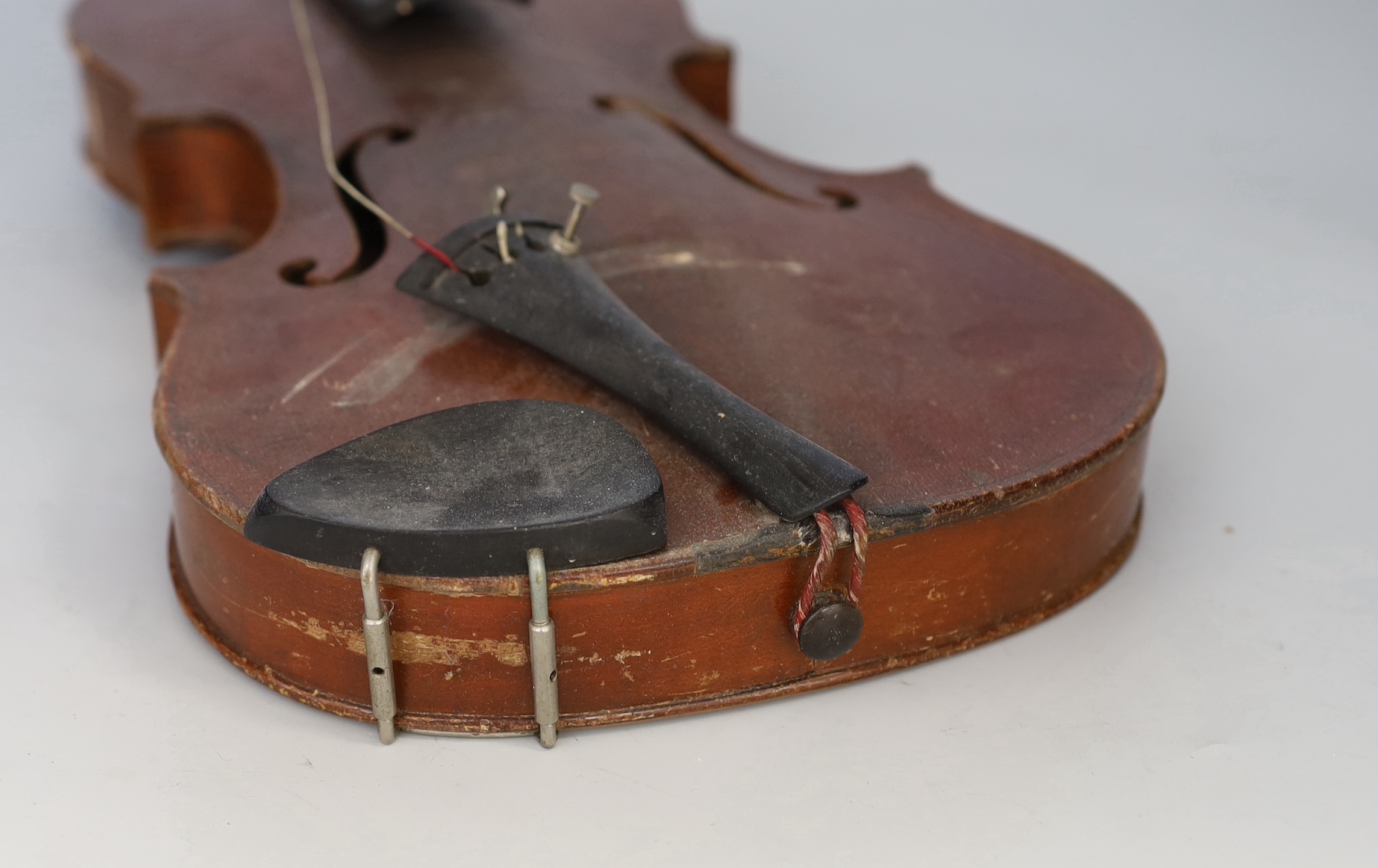 A full sized German violin and case, violin 60cm long - Image 9 of 13