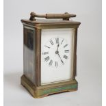 A brass carriage clock, 15cm