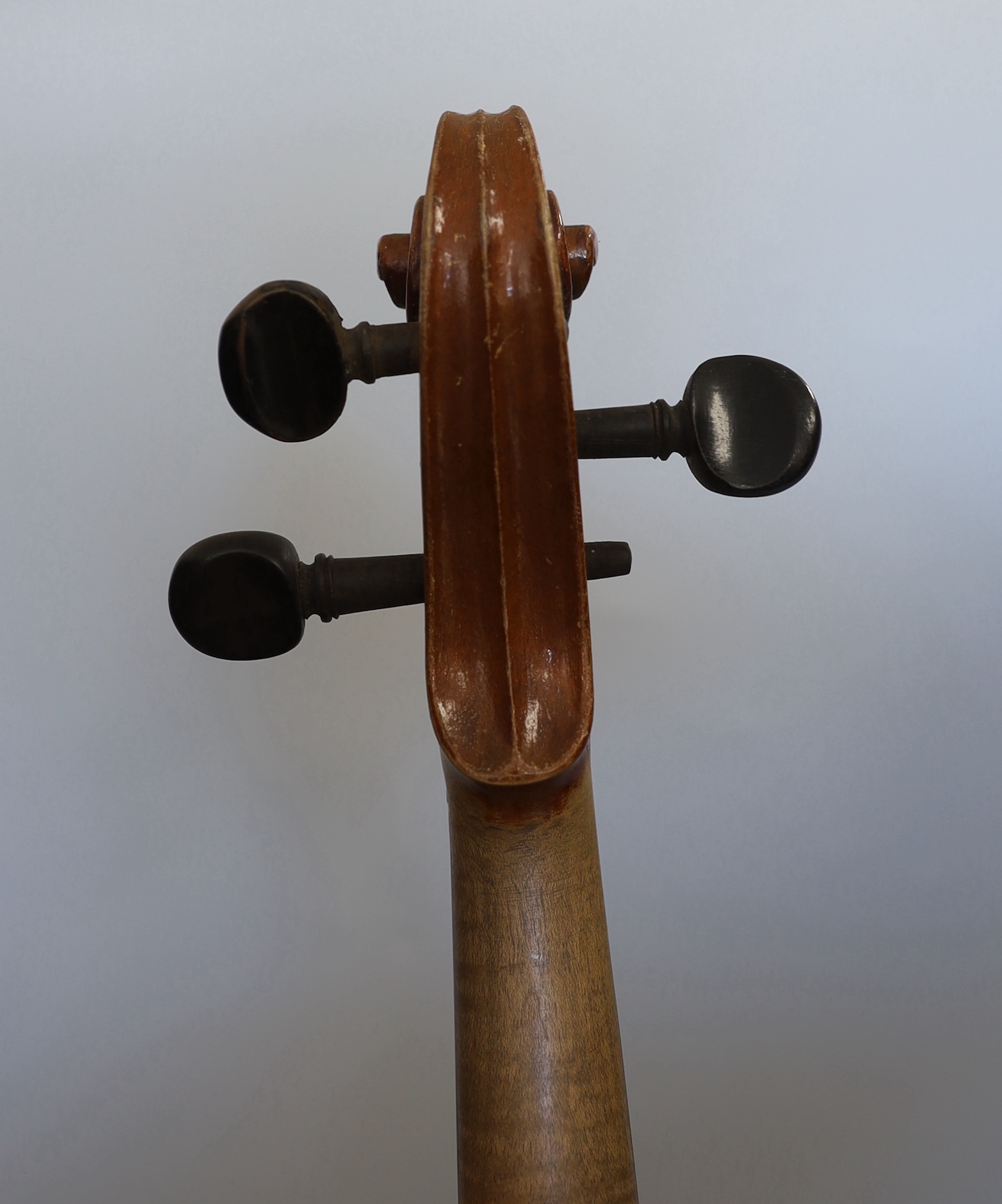 A full sized German violin and case, violin 60cm long - Image 8 of 13