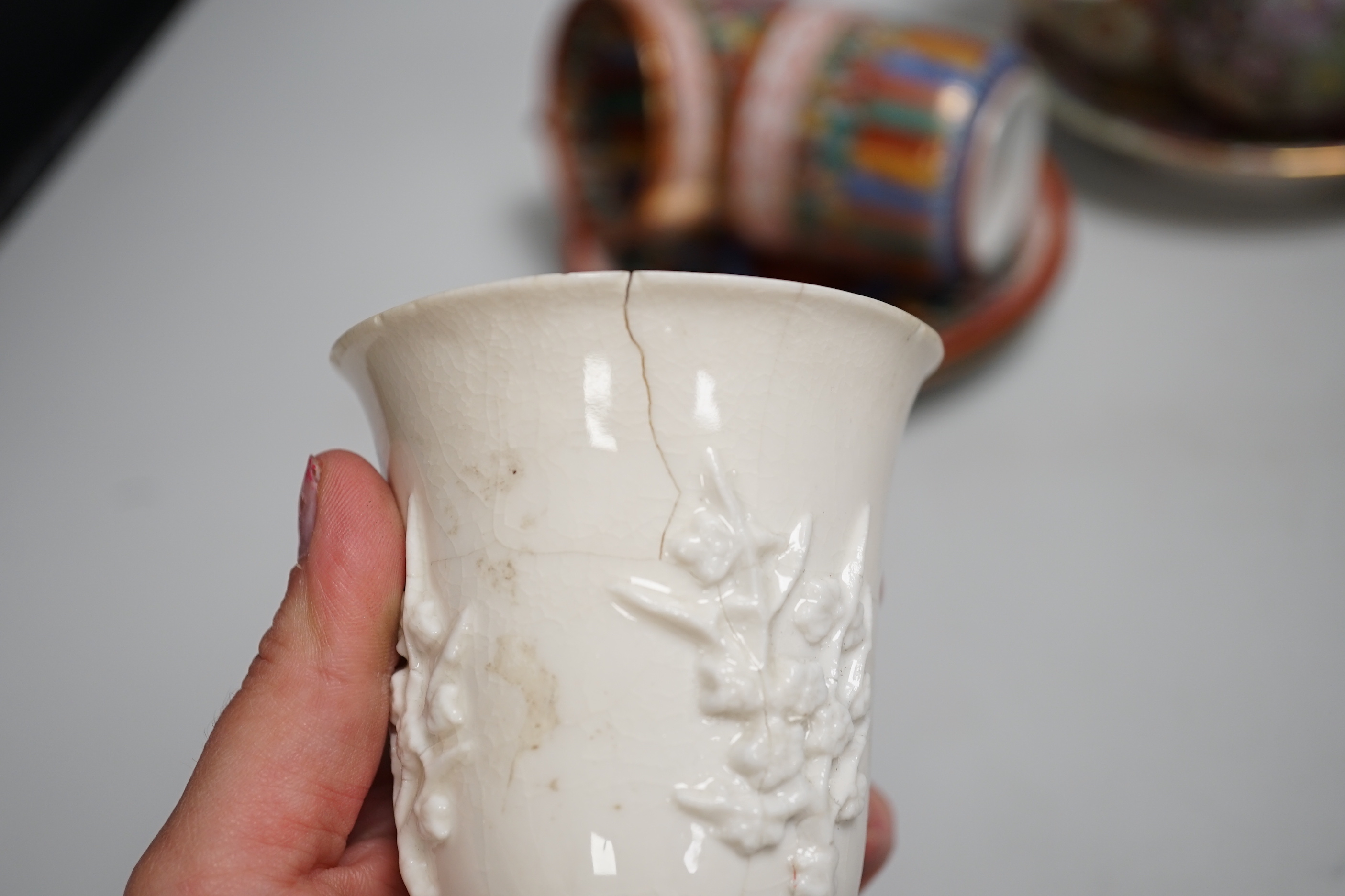 A group of various Japanese ceramics to include kutani and egg shell teawares, a Chinese crackle - Image 11 of 11
