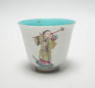 A Chinese famille rose cup, 7.5cm