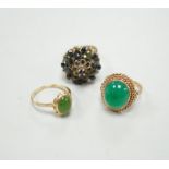 Three assorted yellow metal and gem set dress rings, including 14k and 10k, gross weight 13.2
