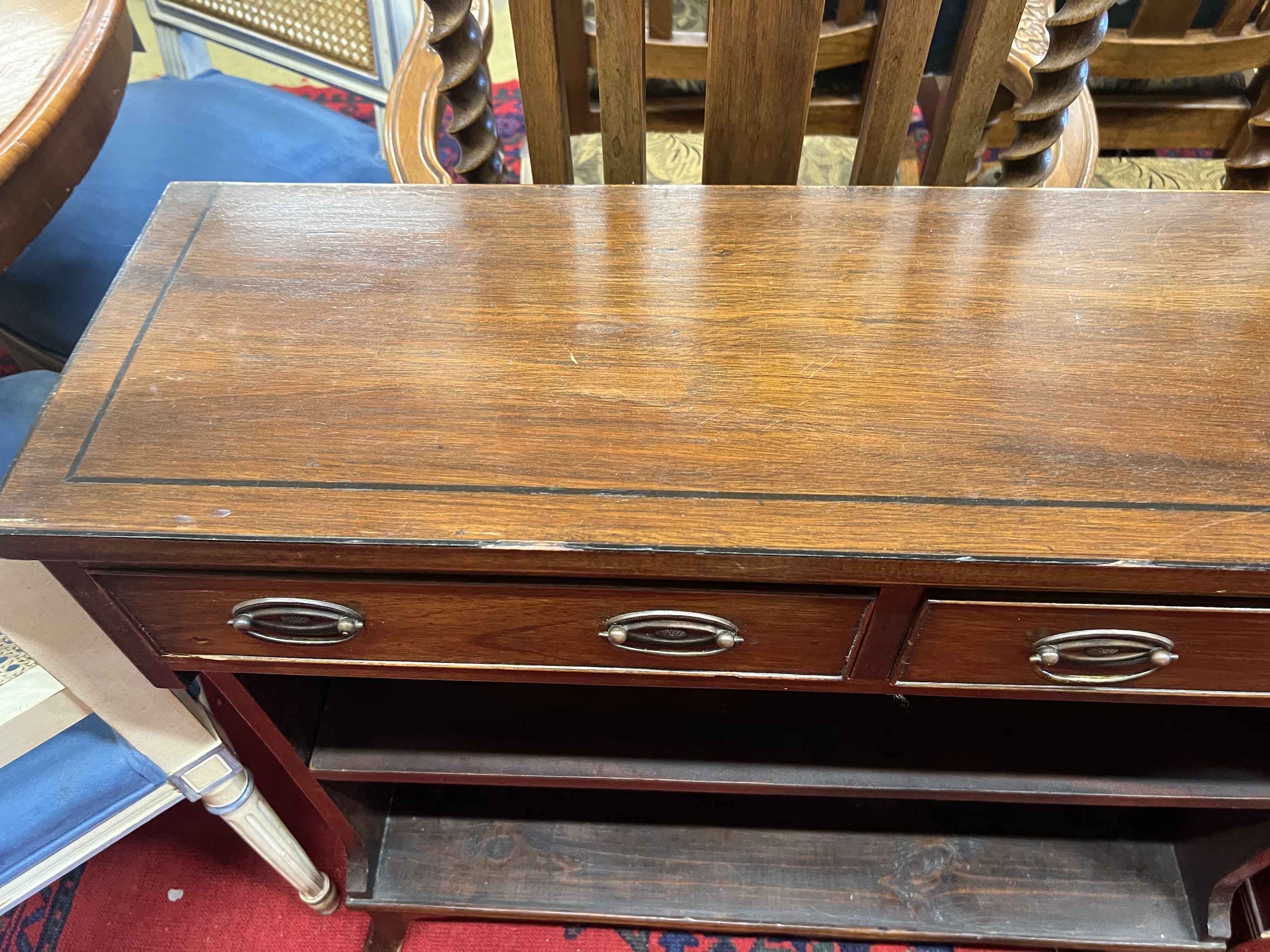 A pair of reproduction George III style mahogany open bookcases, width 80cm, depth 25cm, height - Image 3 of 4