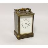 A French brass repeating carriage clock, 15cm