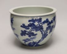 A Chinese blue and white jardiniere, 18cm high
