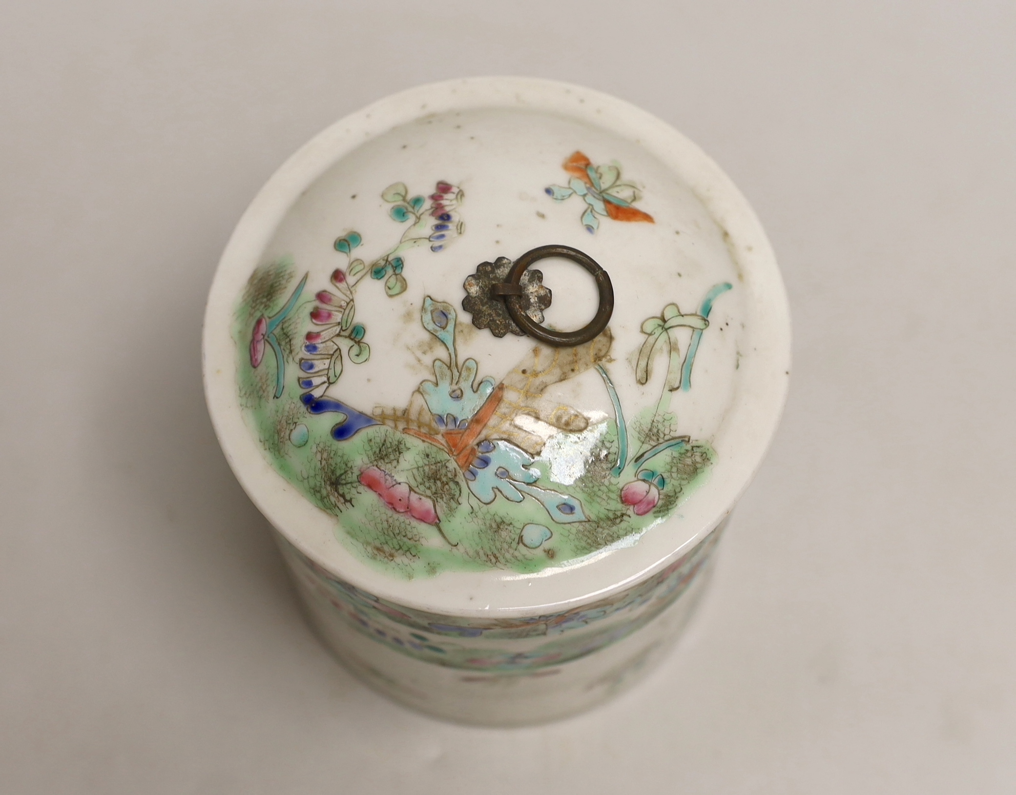 An early 20th century Chinese stacking food container, 13.5cm - Image 3 of 5