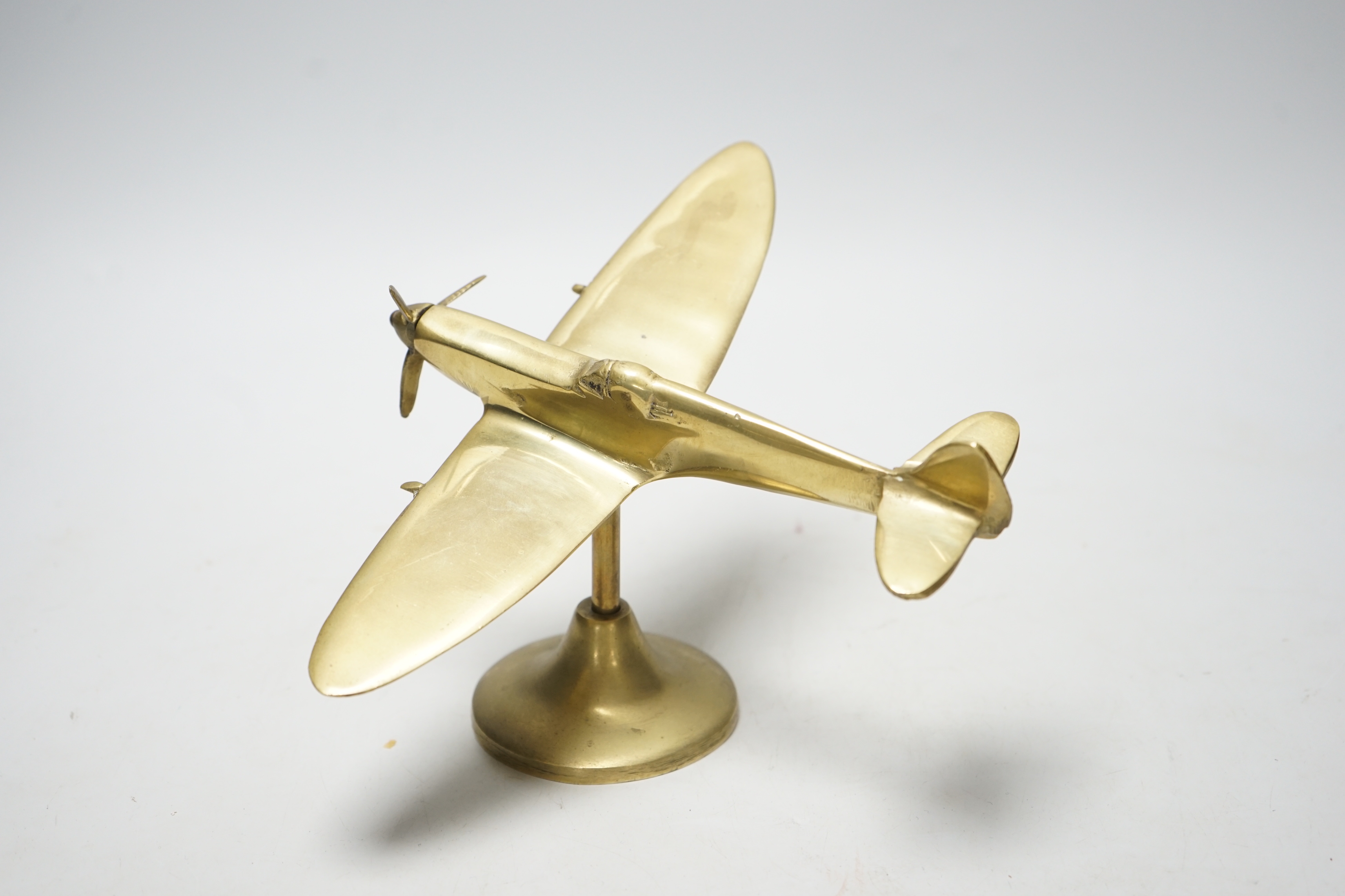 A brass model of a spitfire, 18cm wide - Image 2 of 3