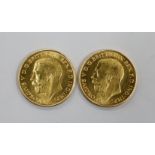 British coins, two George V gold half sovereigns, 1915P, VF