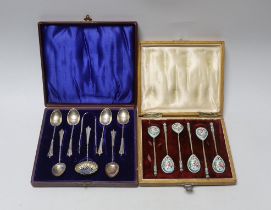 A cased set of six early 20th century Russian 84 zolotnik and cloisonné enamel coffee spoons, 10.6cm
