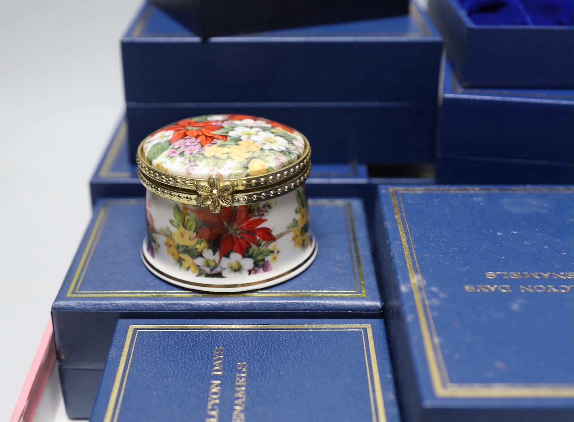 Nineteen boxed Halcyon Days enamel boxes - Image 3 of 5