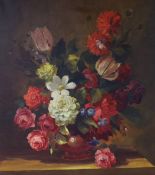 Oil on canvas, Still life of flowers in a vase, indistinctly signed, 70 x 60cm