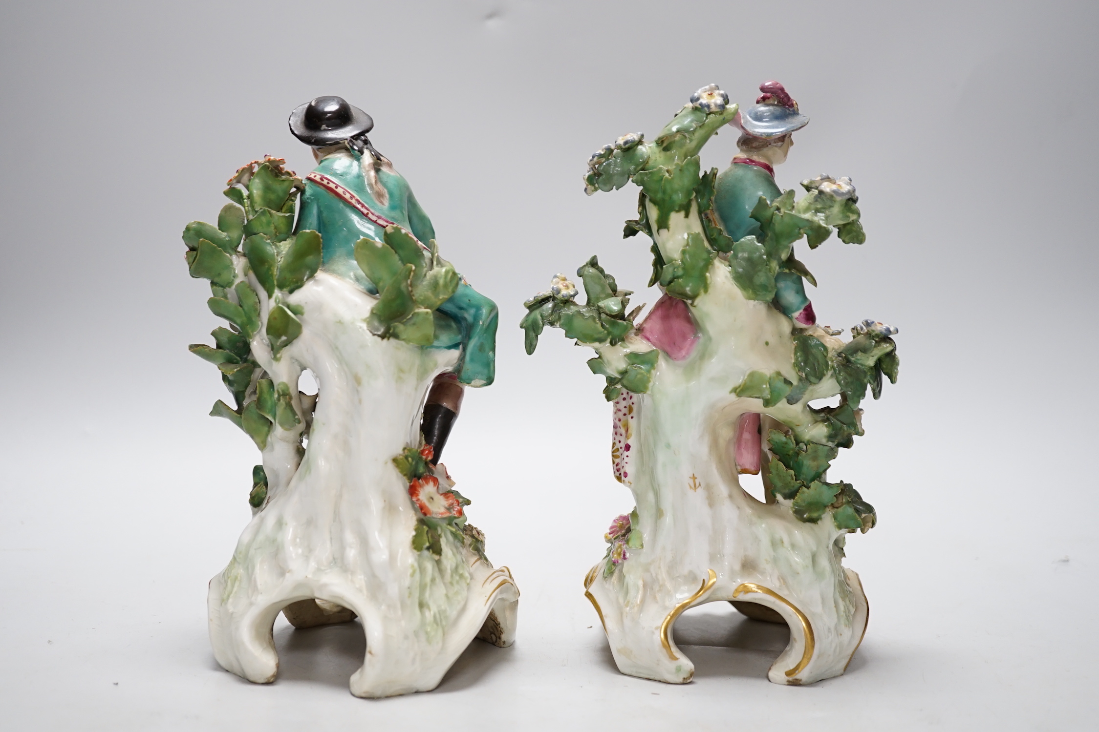 A pair of Chelsea gold anchor period figures wearing 18th century dress, c.1760-65, 22cm - Image 3 of 5