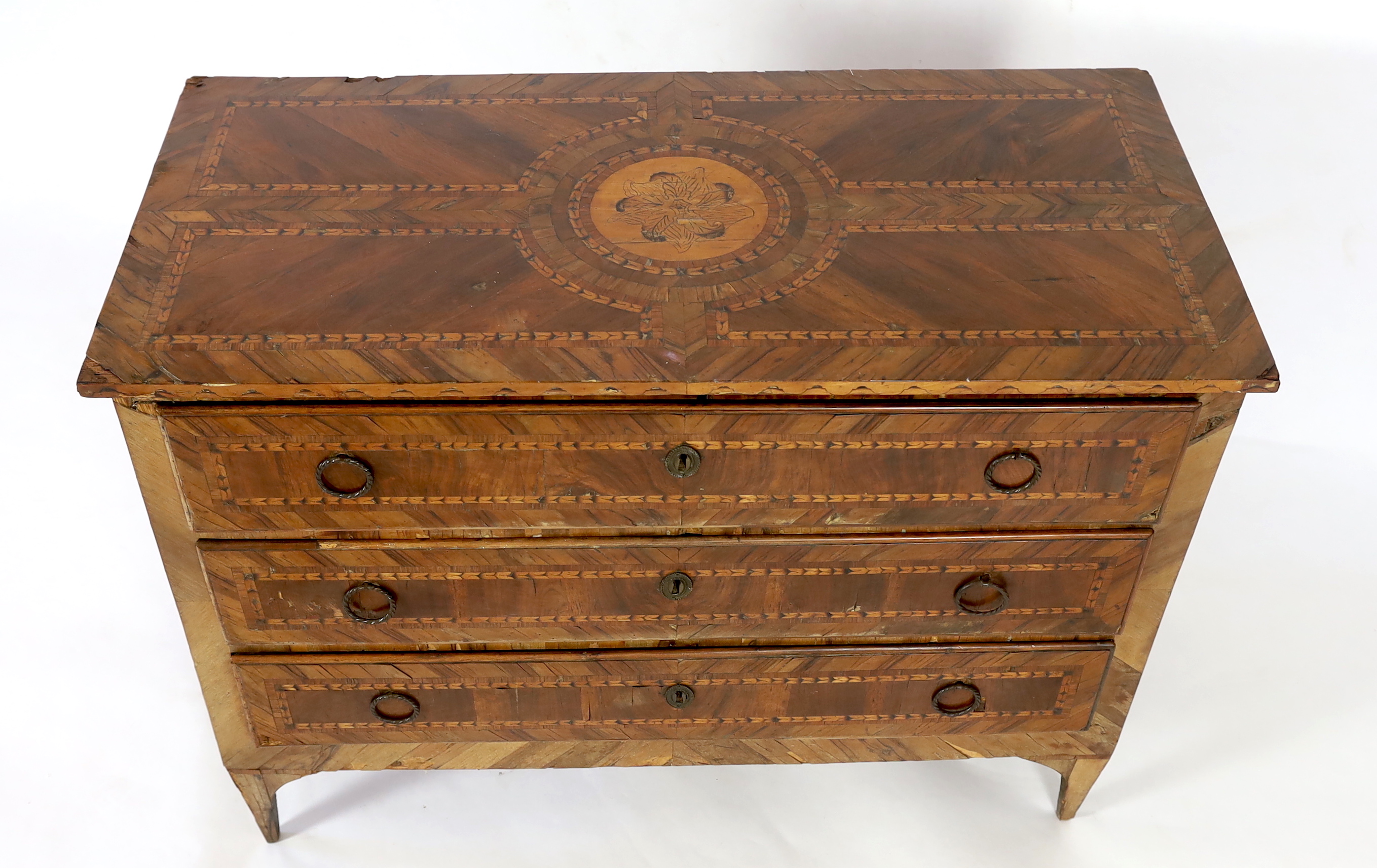 A late 18th century Italian olive wood and parquetry commode, fitted four long drawers on tapered - Image 3 of 4