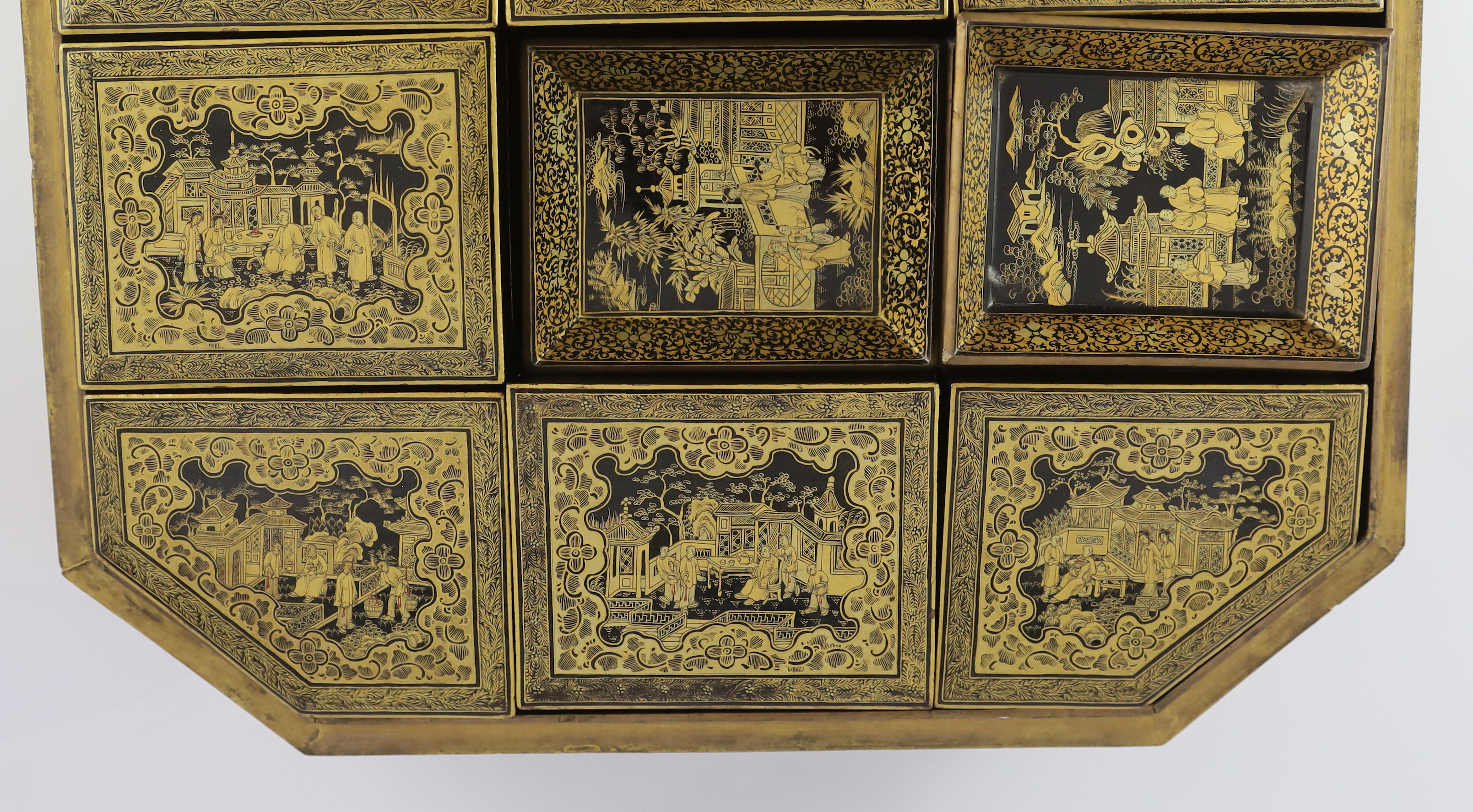A Chinese Export gilt-decorated black lacquer games box, c.1830, decorated with figures amid - Image 7 of 7