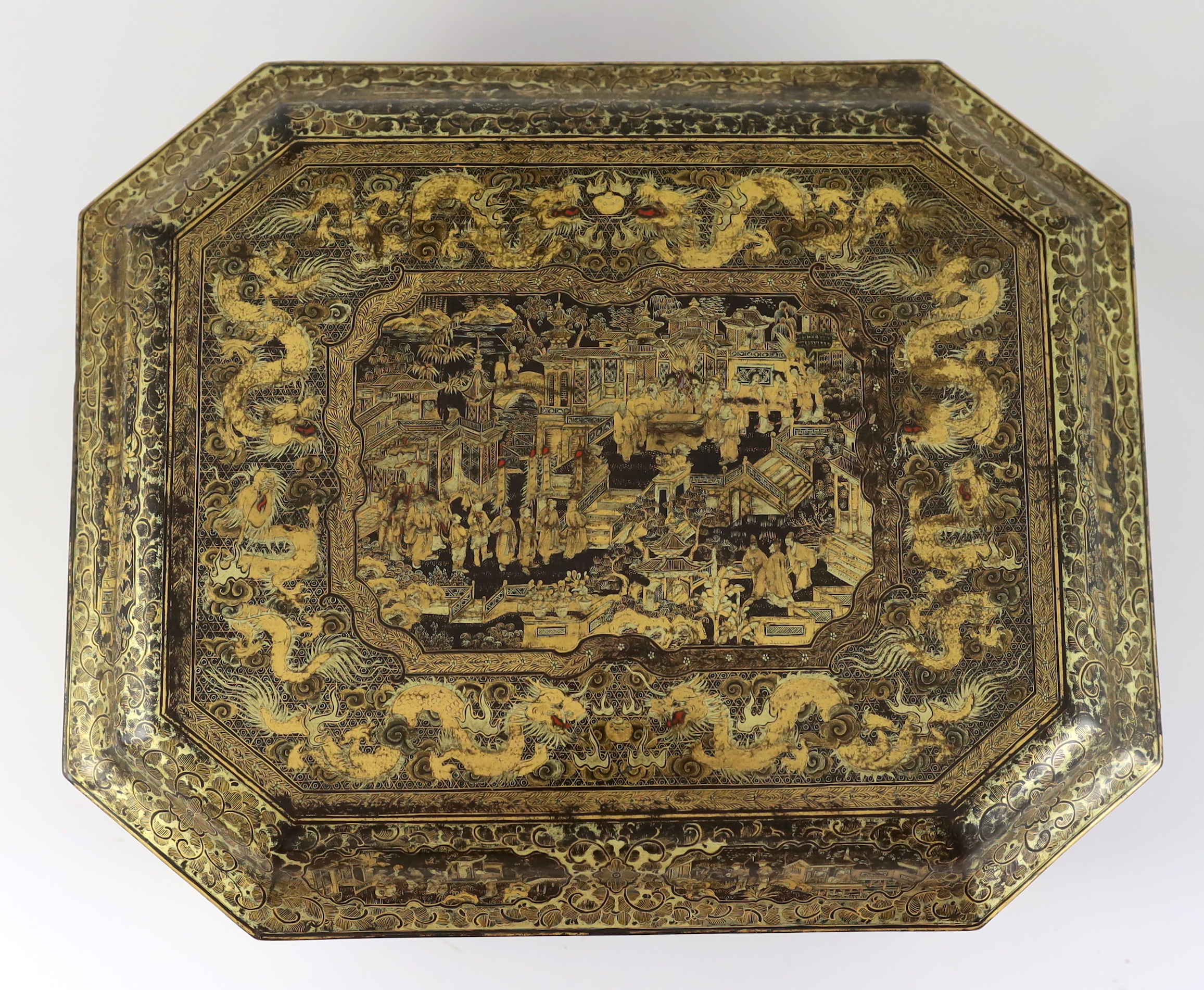 A Chinese Export gilt-decorated black lacquer games box, c.1830, decorated with figures amid - Image 4 of 7