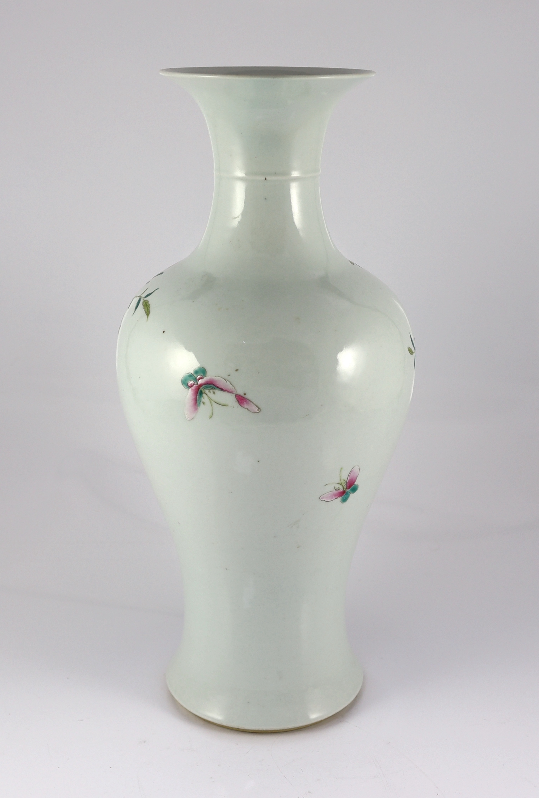 A tall Chinese famille rose vase, late 19th/early 20th century, painted with pheasants amid rock - Image 4 of 7