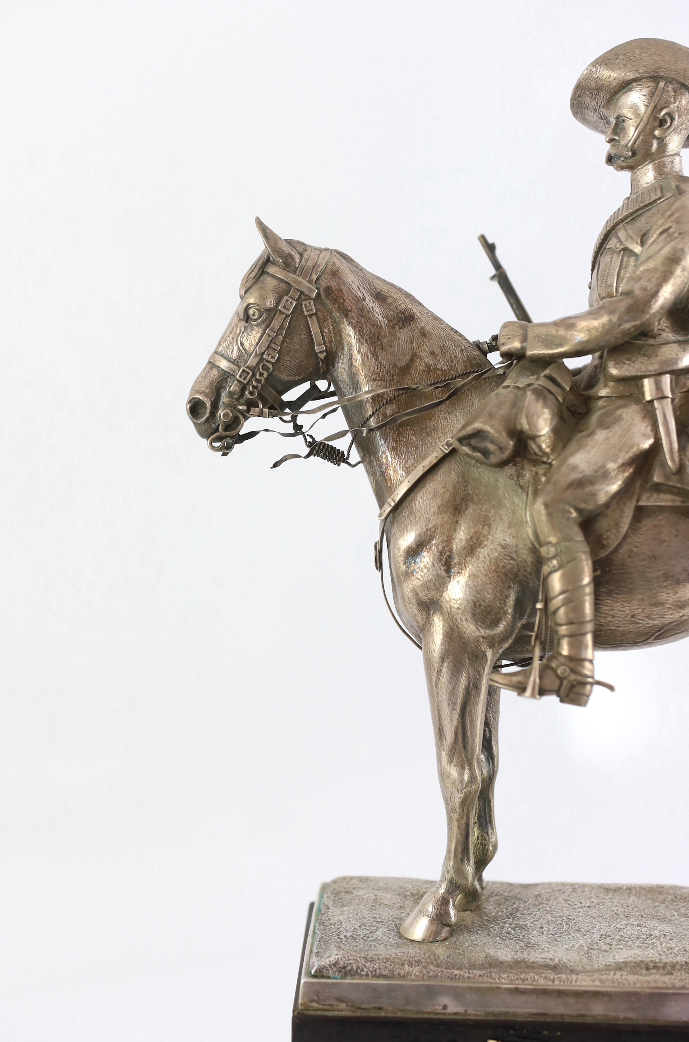 An early 20th century silver model of a City Imperial Volunteer, holding a rifle, on horseback - Image 5 of 7