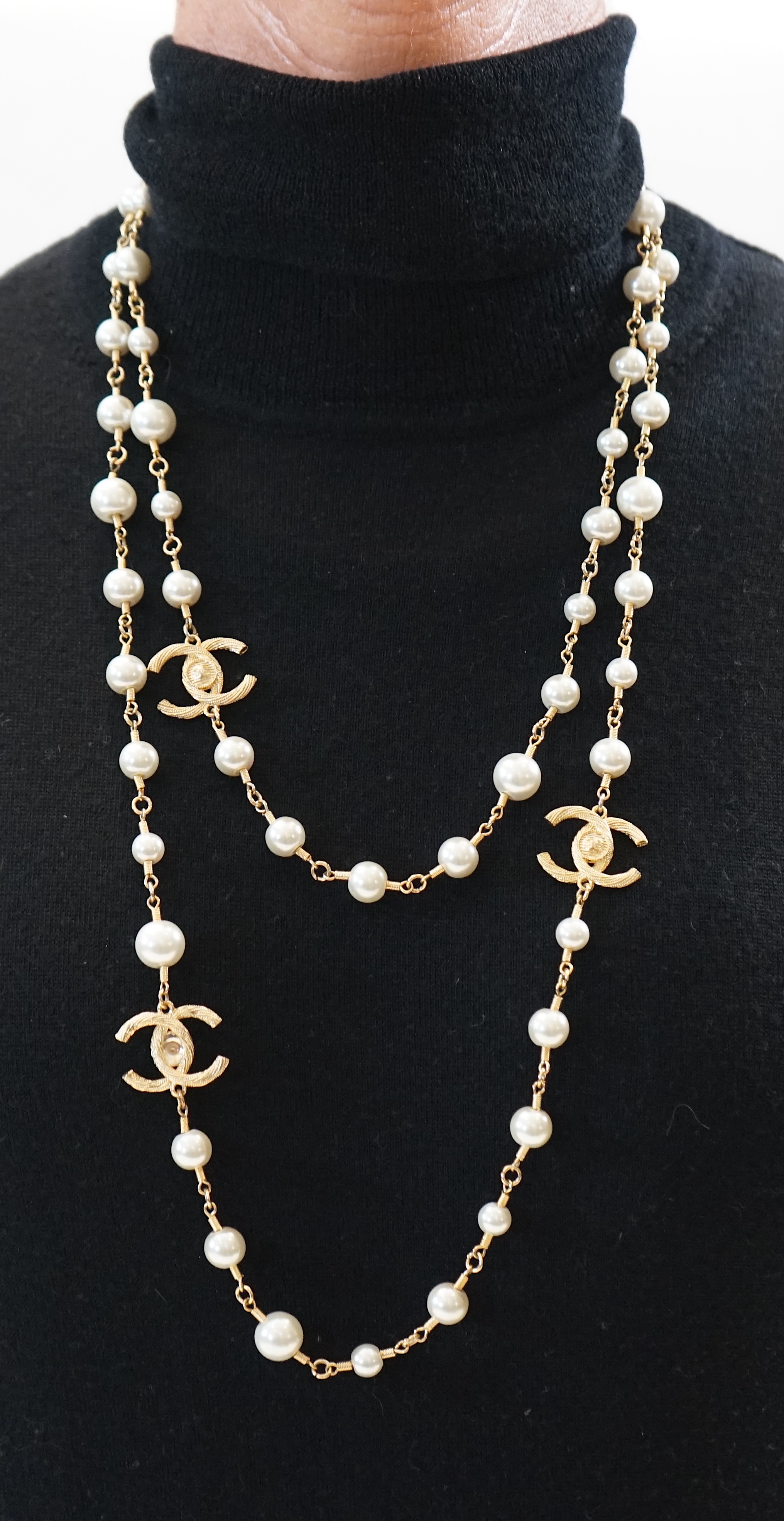 A Chanel gold plated 3 CC scatter pearl long necklace as seen in the film The Devil Wears Prada worn - Image 2 of 7