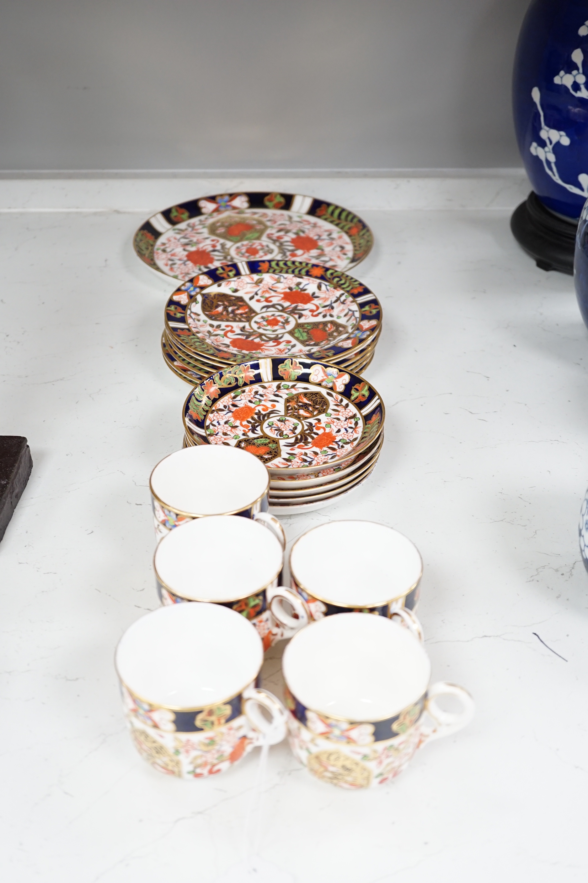 A Crown Derby Imari pattern tea set, for six place settings***CONDITION REPORT***PLEASE NOTE:- - Image 4 of 4