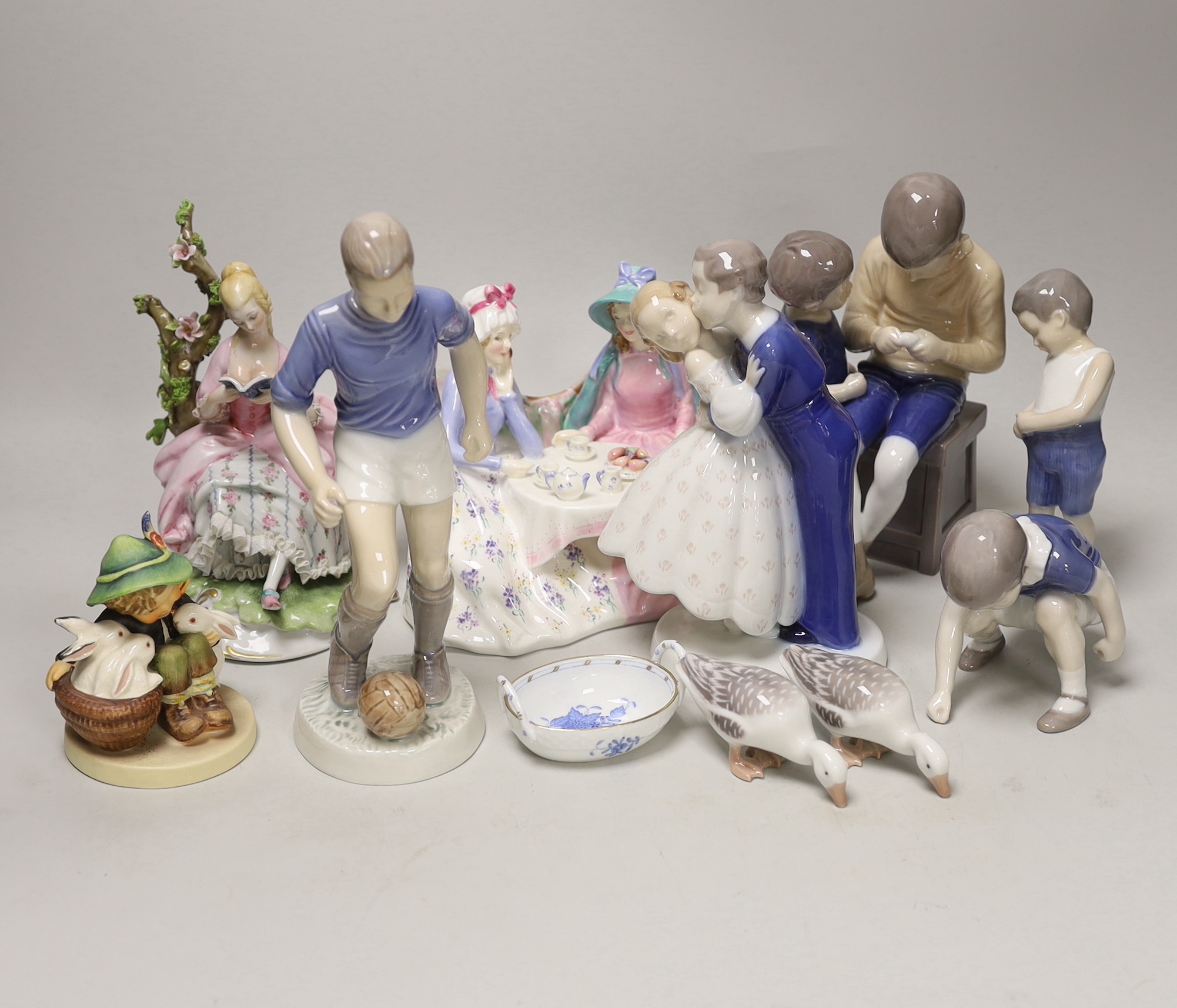 A group of Bing & Grondahl, Doulton etc figures, tallest 22cm***CONDITION REPORT***PLEASE NOTE:-