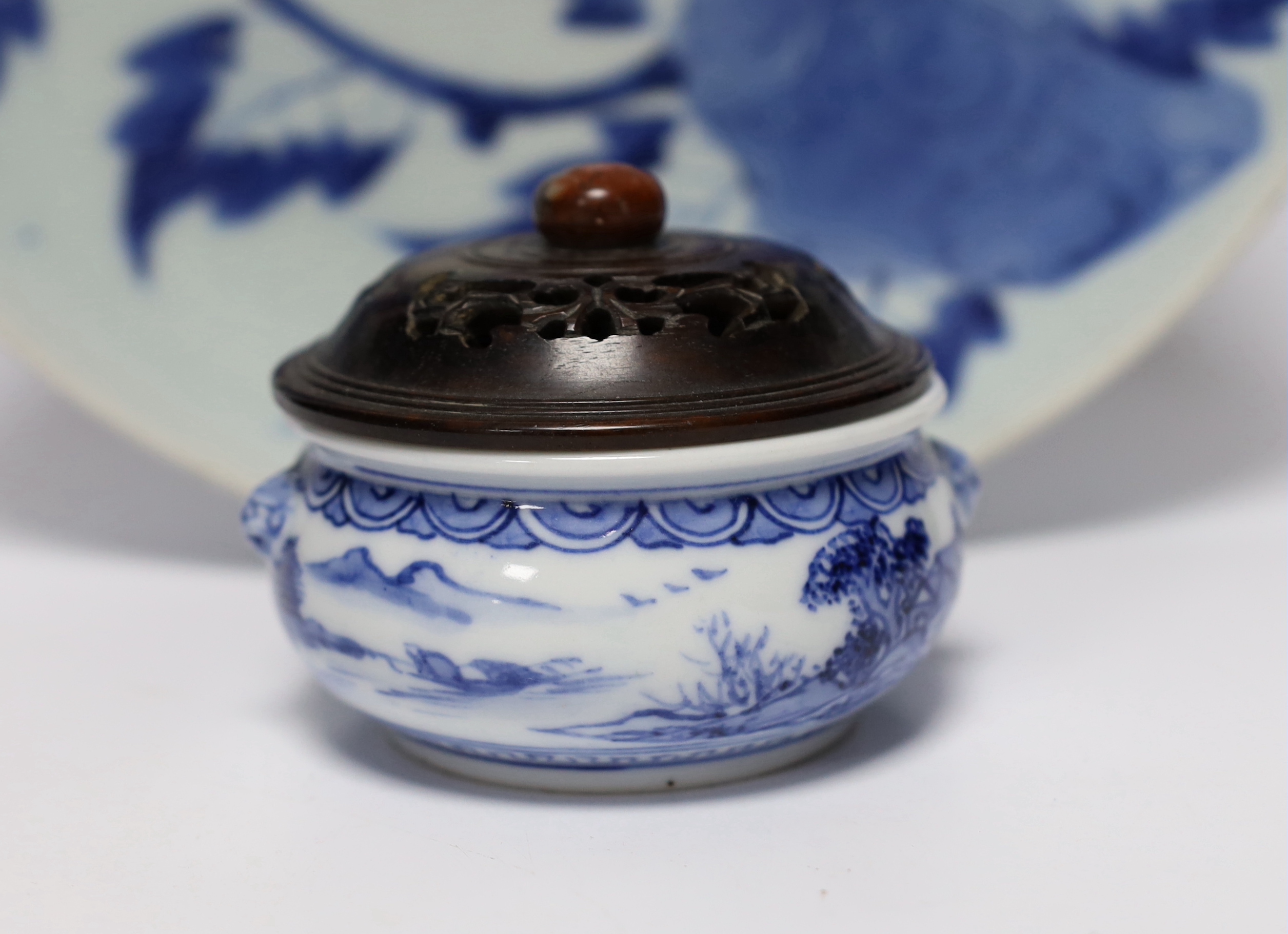 A Japanese blue and white dish, Edo Period and a signed blue and white koro with wood cover, largest - Image 2 of 6