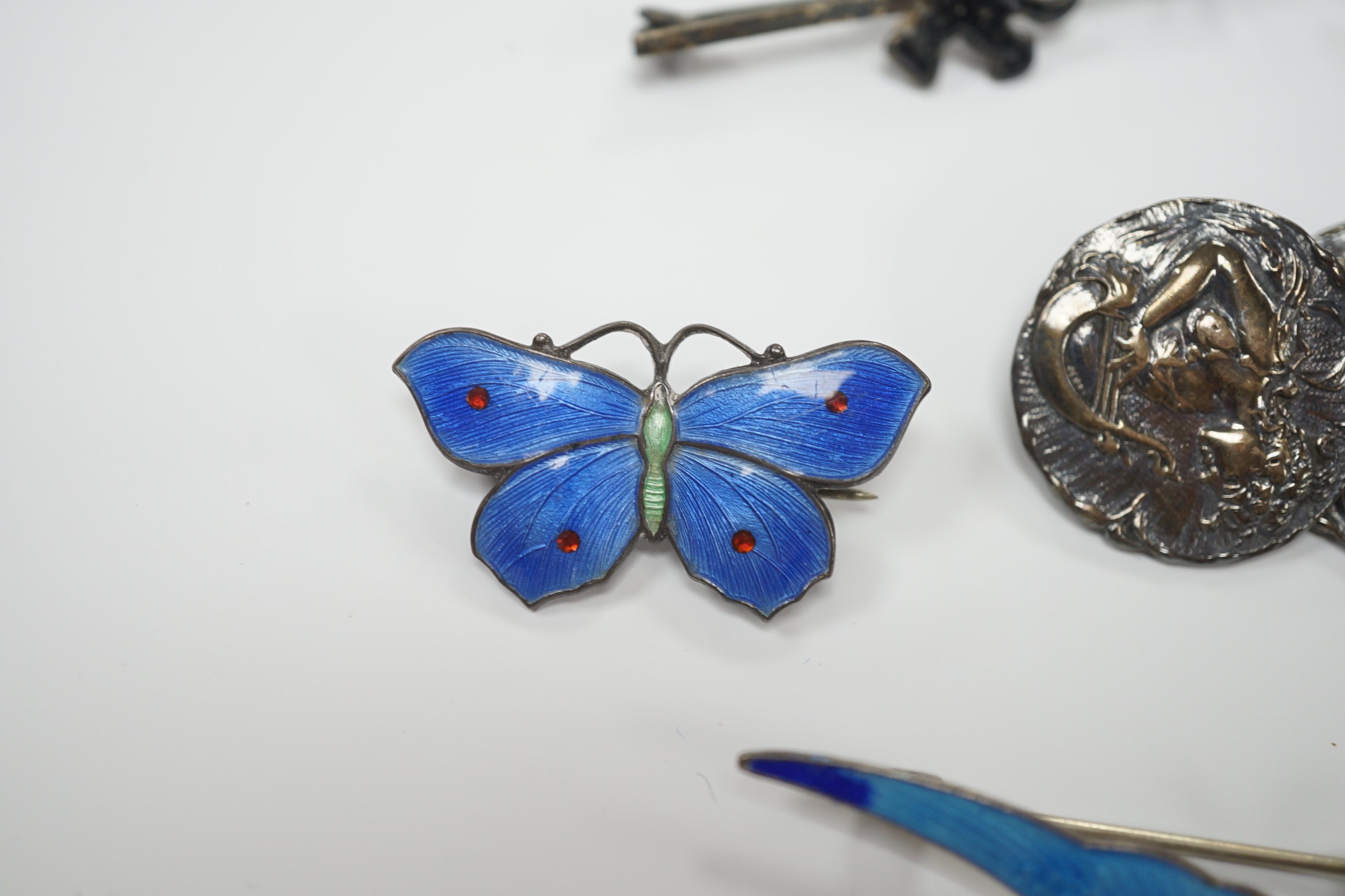 A Norwegian 925S and two colour enamel oval brooch, 28mm, a sterling and three colour enamel - Image 5 of 7