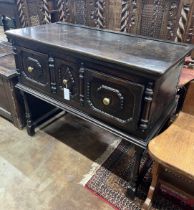 A small 18th century style oak three drawer low dresser, width 98cm, depth 46cm, height 79cm