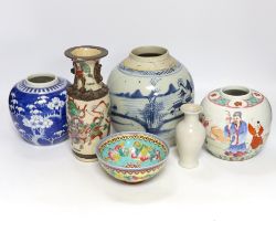 A collection of Chinese ceramics including an early 20th century famille rose crackle glazed vase (