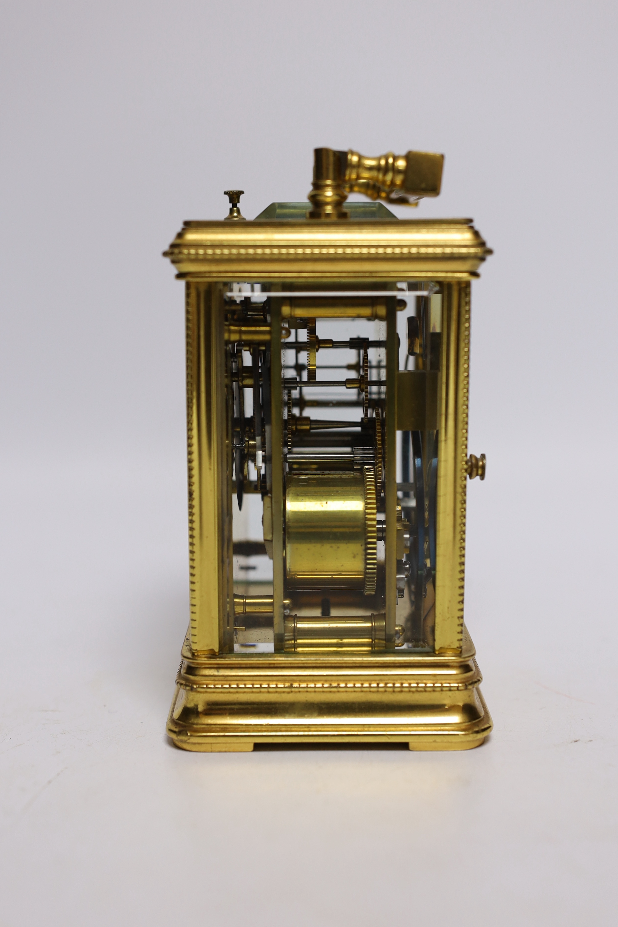 An early 20th century brass repeating carriage clock, 15cm - Image 2 of 5