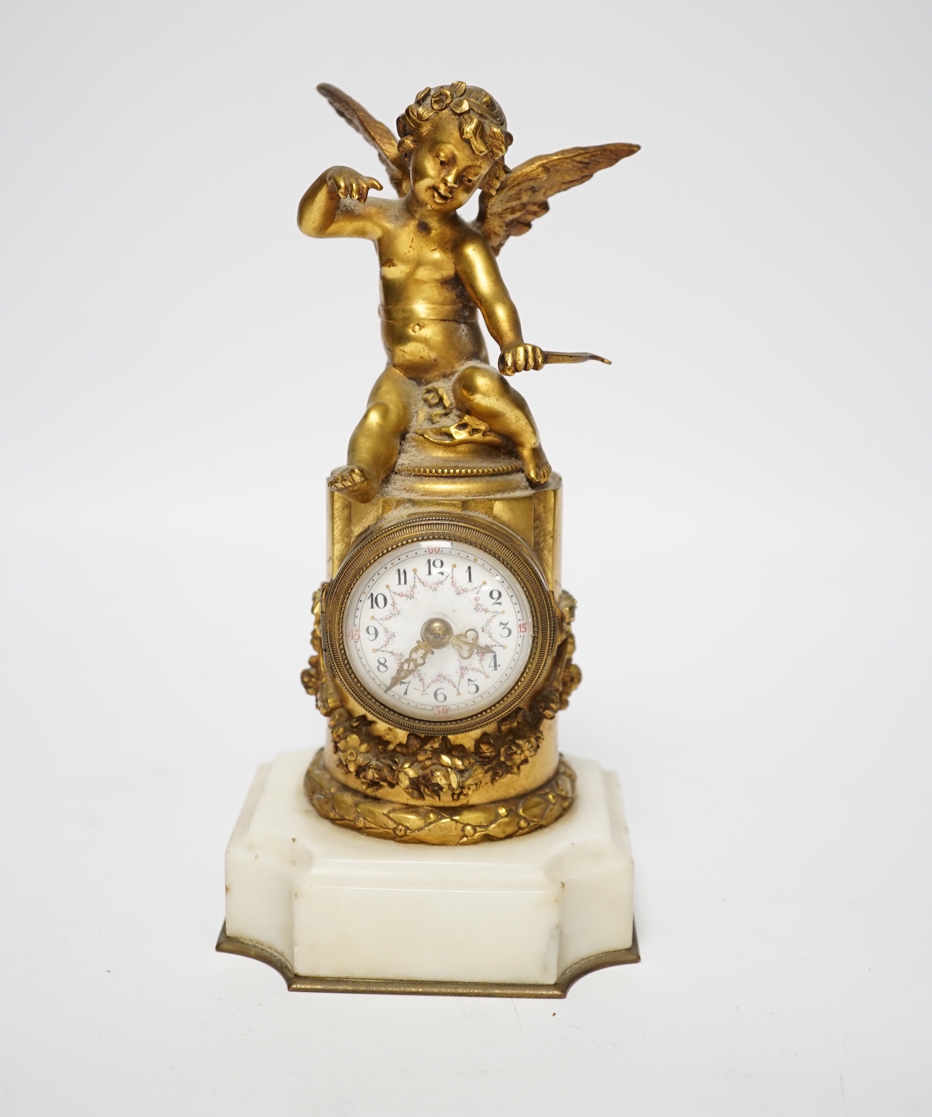 An early 20th century French ormolu and marble putto mantel timepiece, 21cm - Image 6 of 10