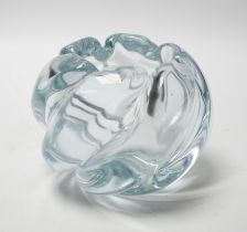 An Orrefors clear glass vase, 10cm