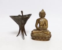 A Chinese archaistic bronze jue vessel and a bronzed plaster figure of Buddha, tallest 11.5cm