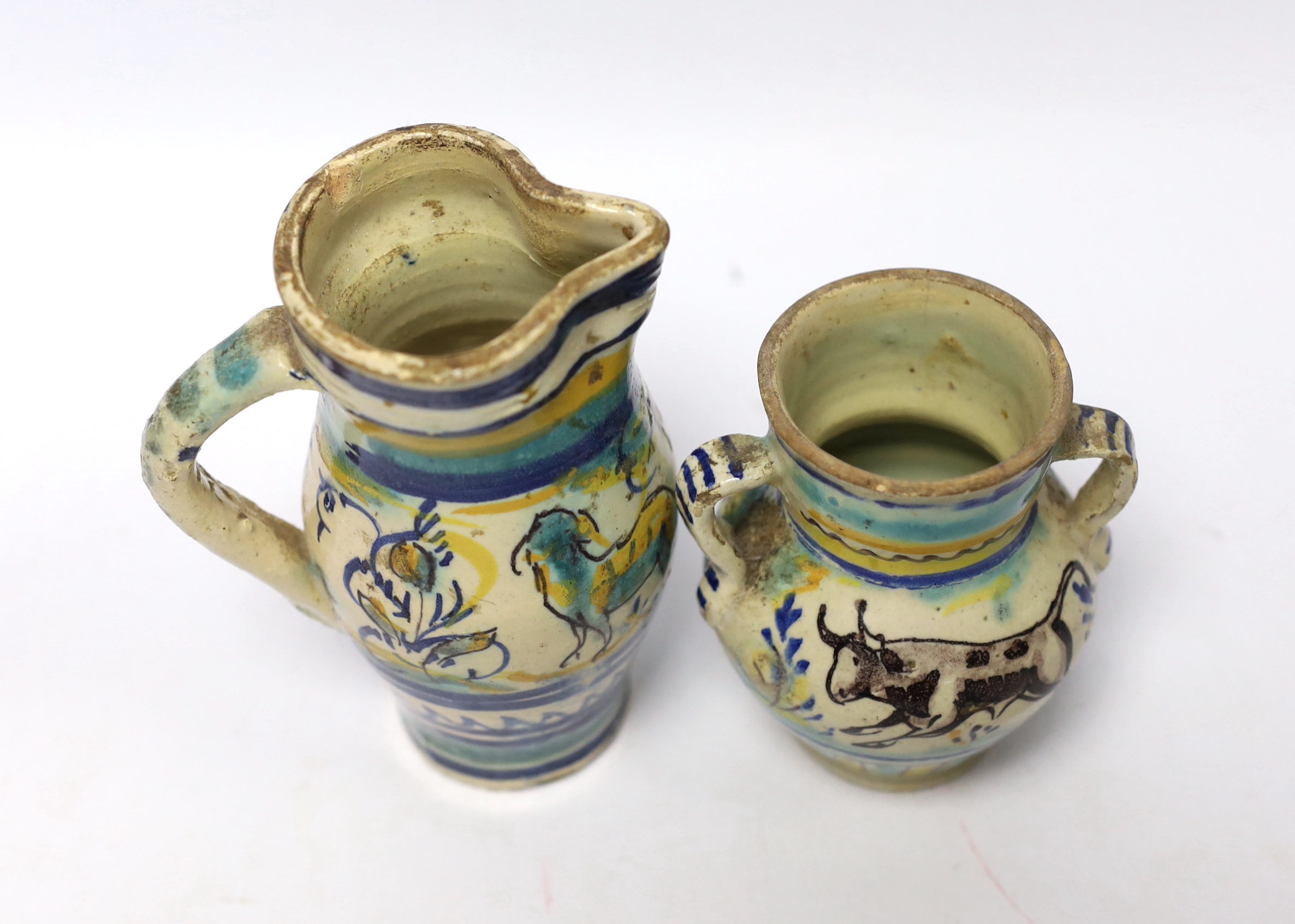 Two Spanish Talavera maiolica vessels, 19th century, tallest 13cm - Image 3 of 4