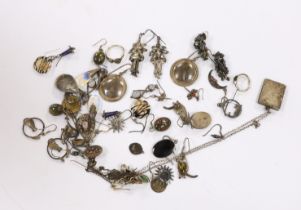 A small group of assorted 925 and white metal jewellery, including earrings, rings and a rectangular