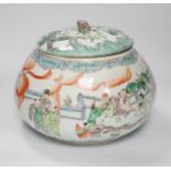A Chinese enamelled porcelain squat bowl and cover, 20cm high including cover