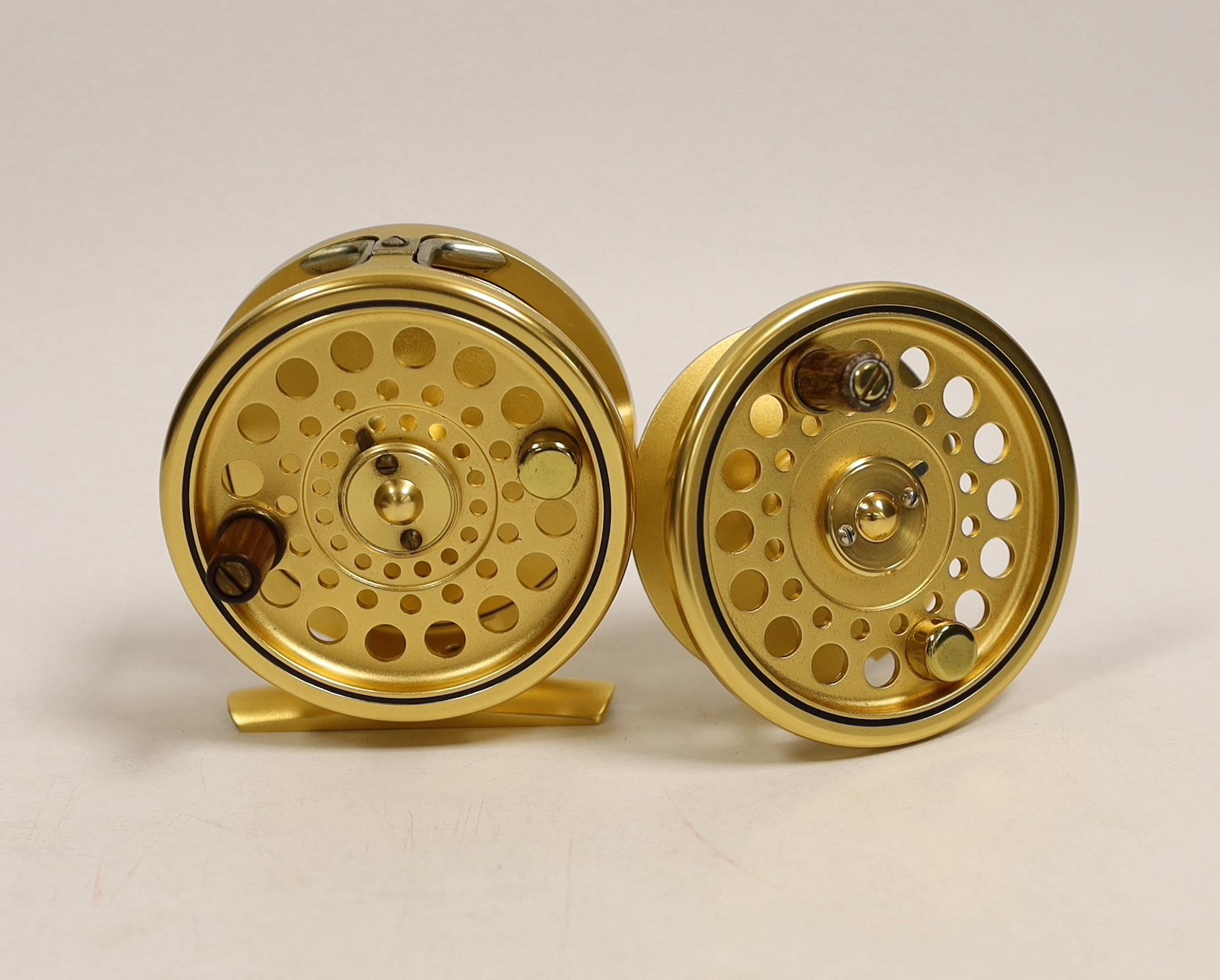 A House of Hardy Sovereign 3/4/5 centre pin fly reel, Serial Number 084 with spare spool, reel