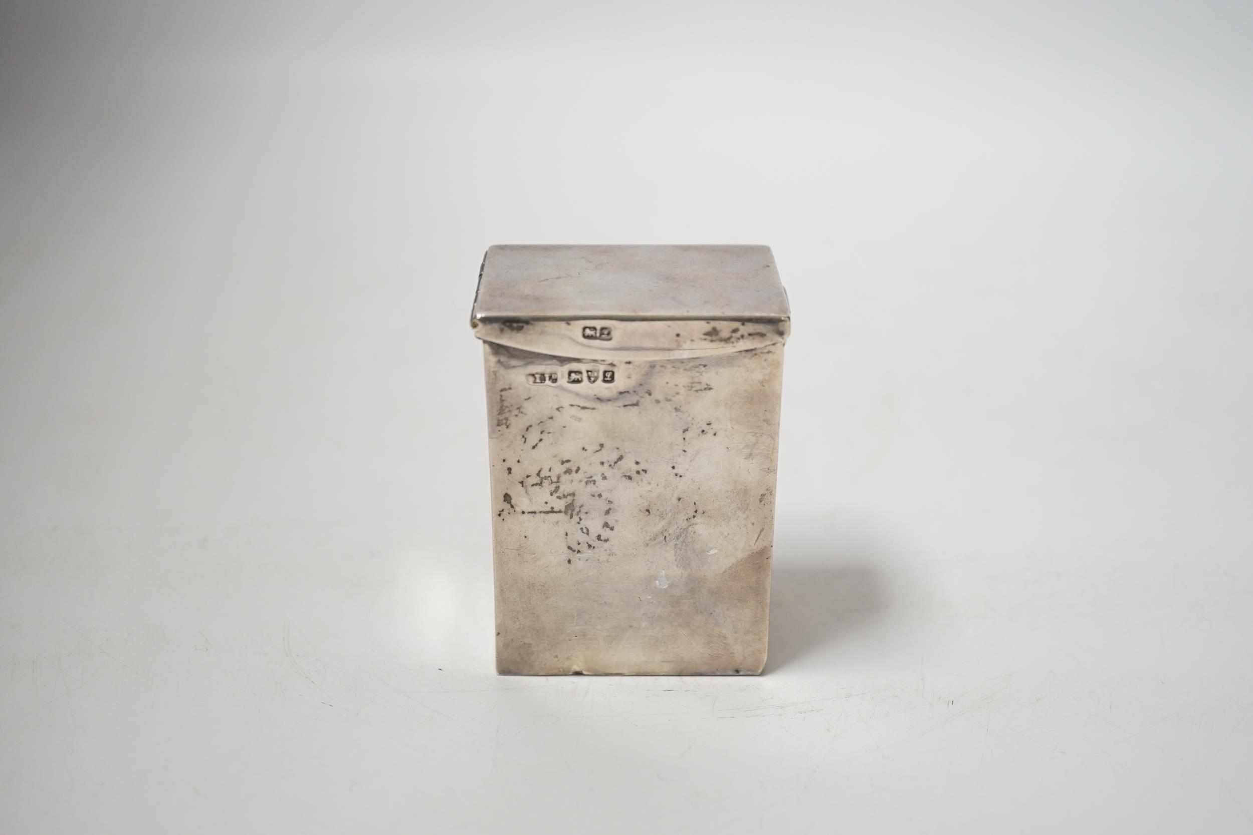 A George V silver playing card box, Stokes & Ireland Ltd, Chester, 1911, 75mm. - Bild 3 aus 5