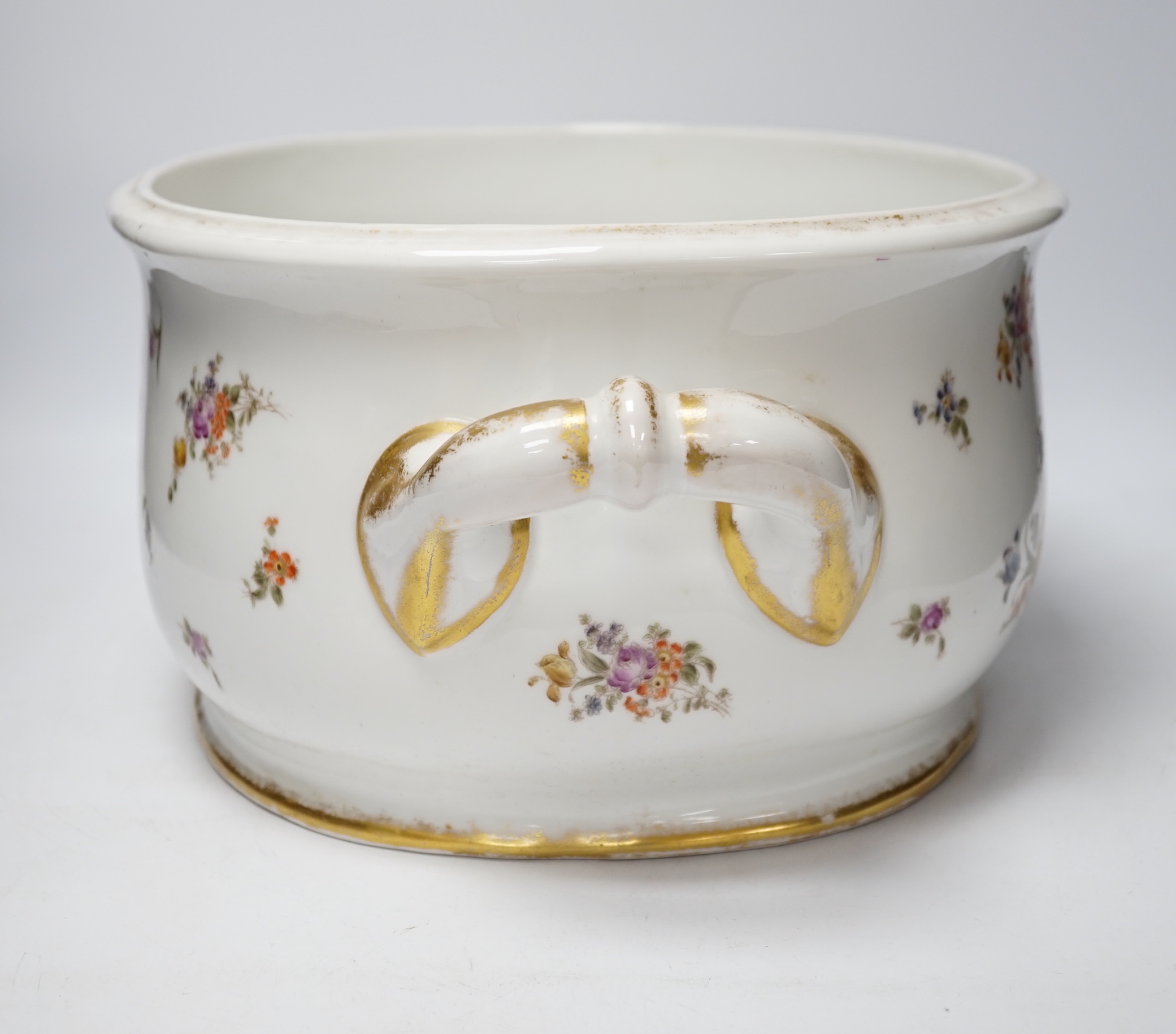 An Edwardian porcelain floral and gilt decorated foot bath, top 40cm wide not including handles - Image 2 of 5