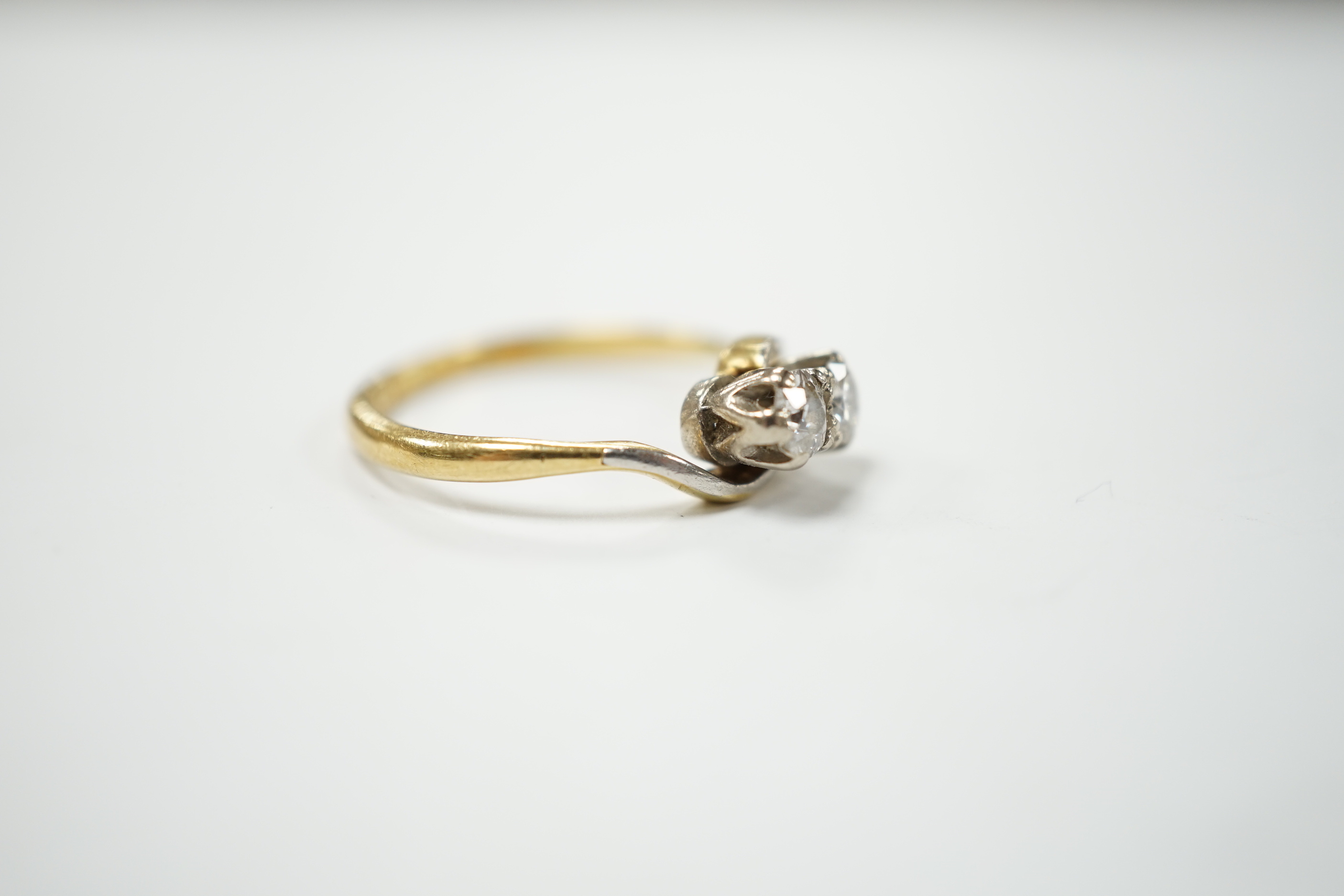 An 18ct gold and platinum two stone diamond ring, size M - Image 3 of 4