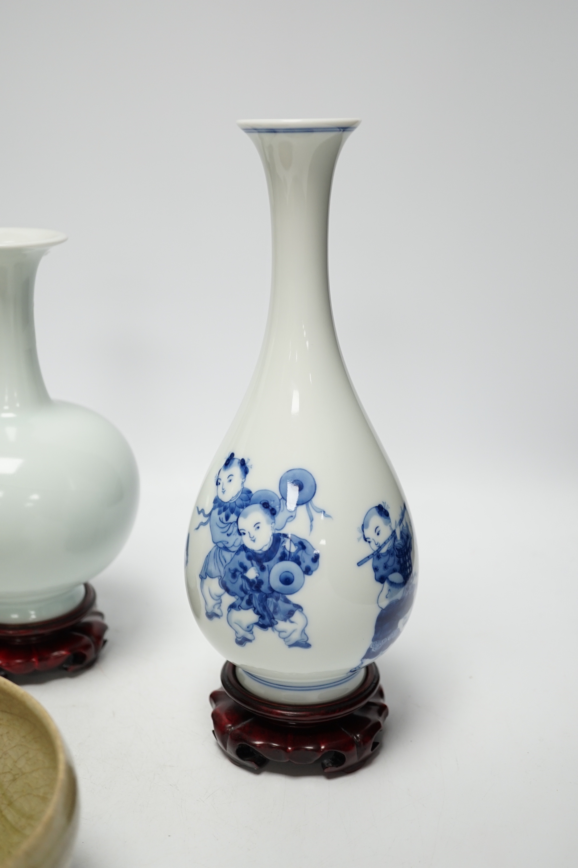 Two modern Chinese blue and white vases on stands, a crackle glaze celadon bowl and vase, tallest - Image 2 of 9