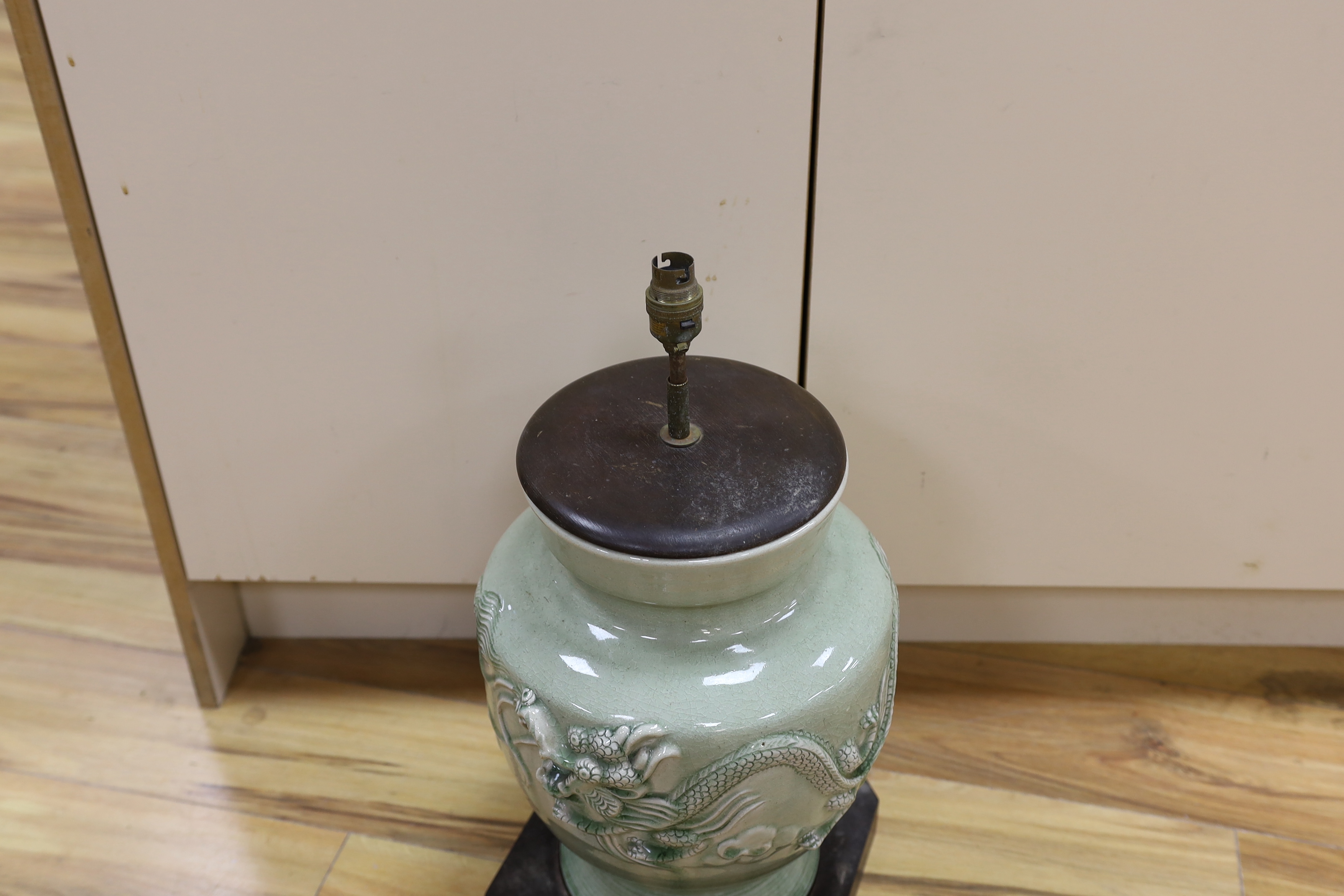 A Chinese celadon glazed lamp, 55cm high - Image 5 of 5