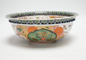 A Japanese Imari bowl, mid 19th century, 25.5cm diameter