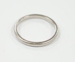 A white metal (stamped platinum) wedding band, size M/N, 3.2 grams.