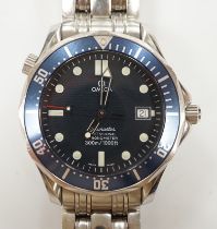 A gentleman's recent stainless steel Omega Seamaster Professional Chronometer wrist watch, with