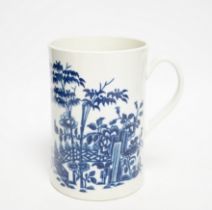 A large Worcester plantation pattern mug c.1770, 15cm high