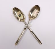 Two 18th century silver combinations marrow scoop spoons, William Matthew I, London, 1703, with