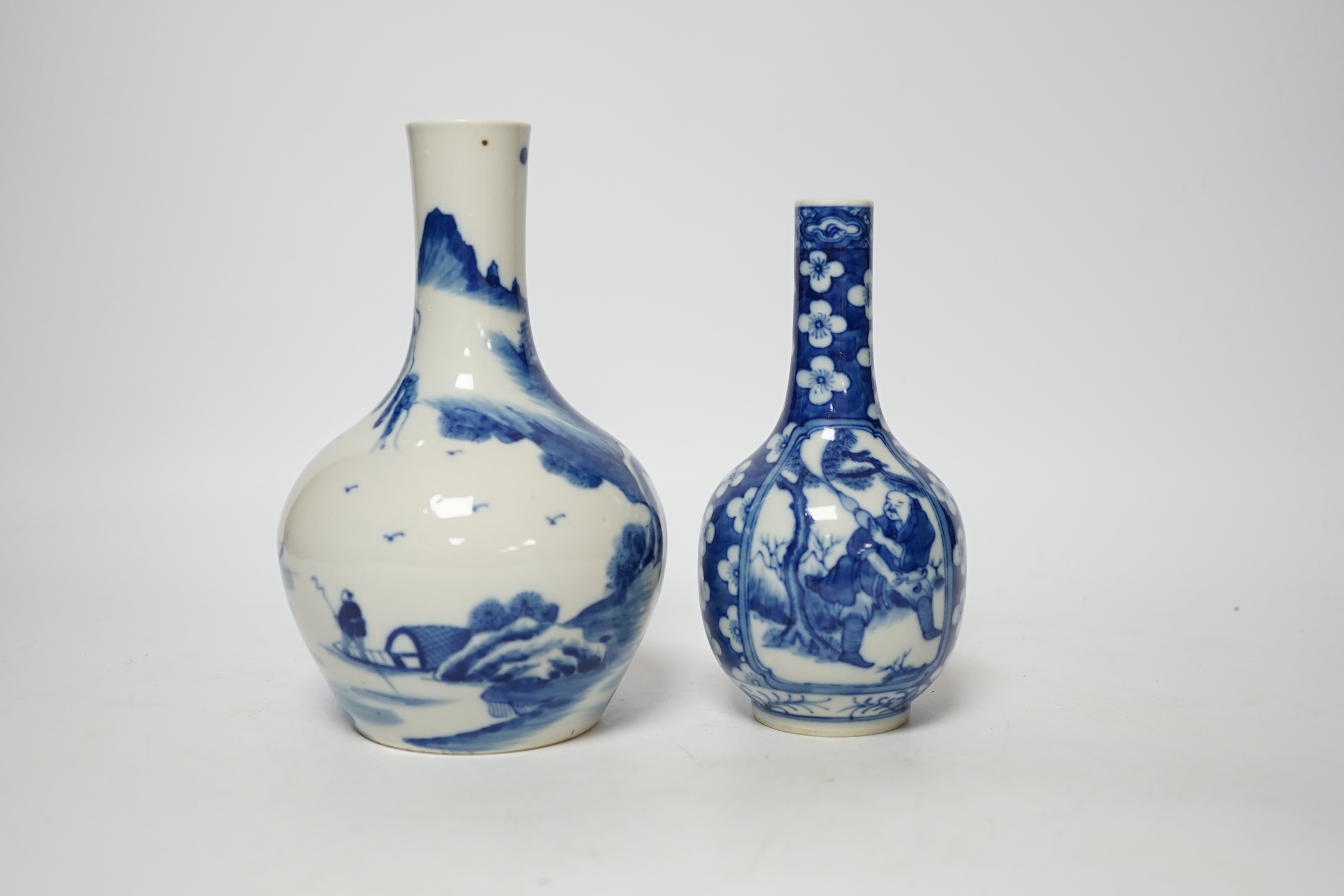 Two Chinese blue and white bottle vases, tallest 17cm - Image 3 of 5