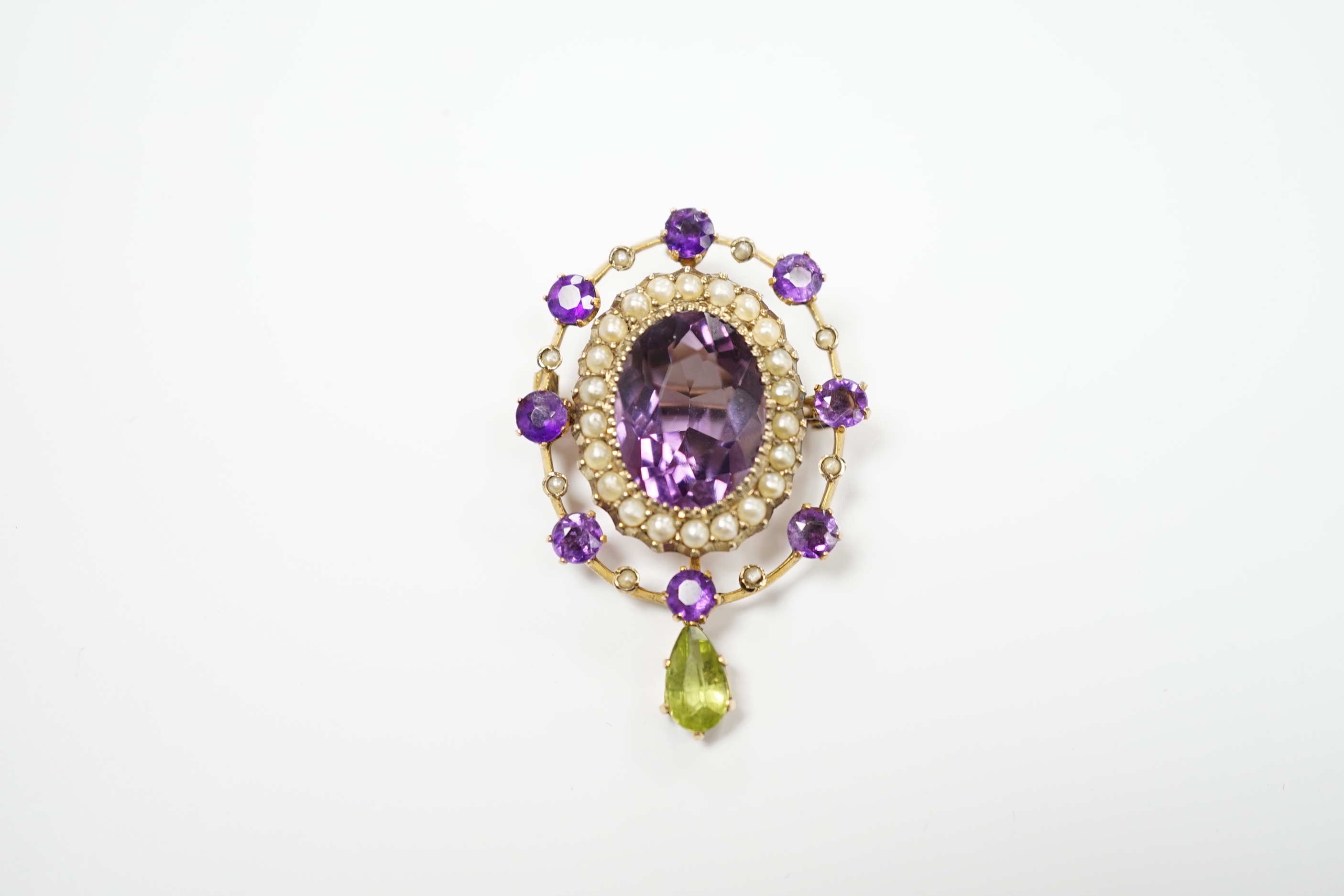 An early 20th century yellow metal, amethyst, peridot and seed pearl cluster set drop pendant - Image 4 of 5