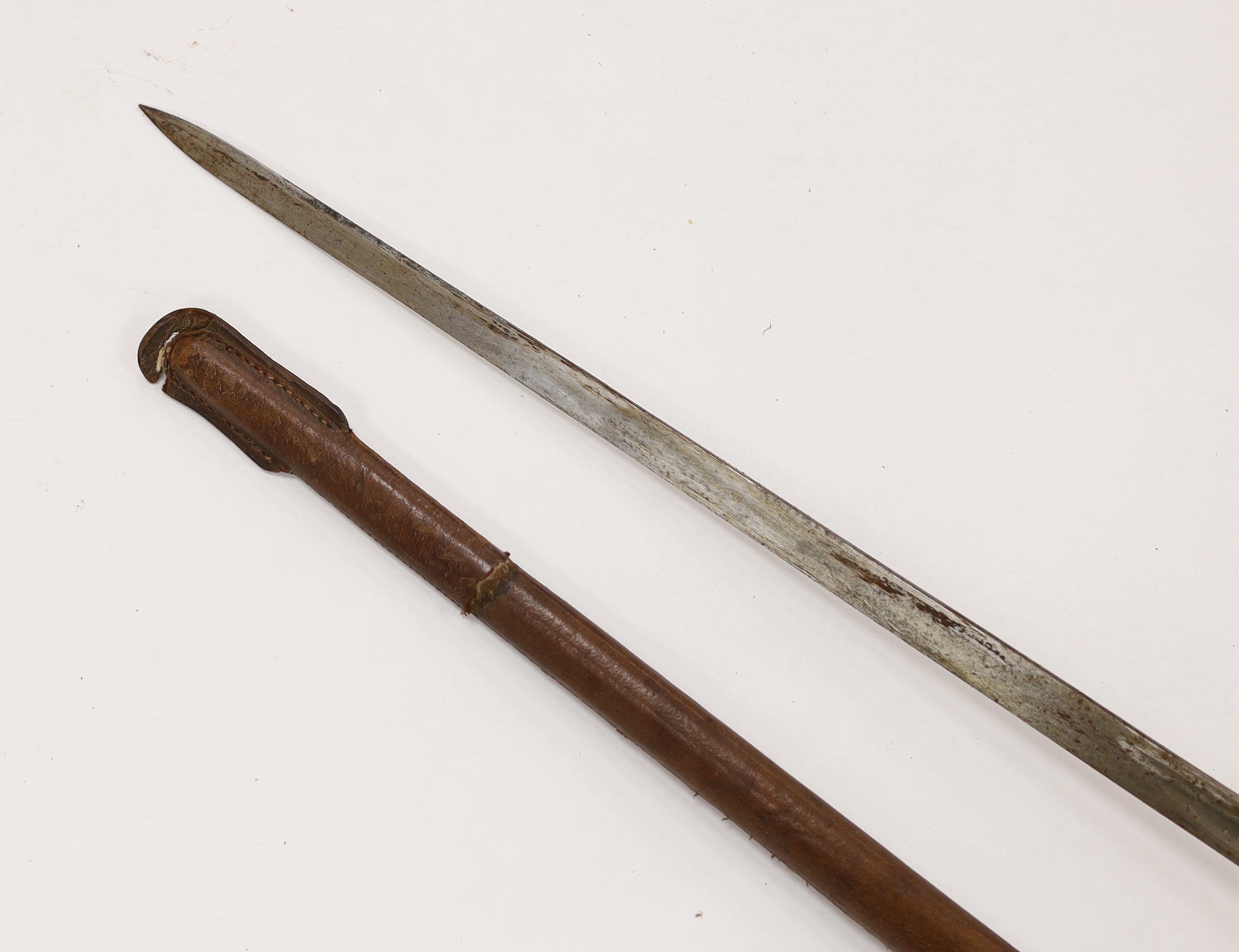 A George V 1897 pattern infantry officer's sword, with scabbard and leather hanger, blade 82cm - Image 6 of 7